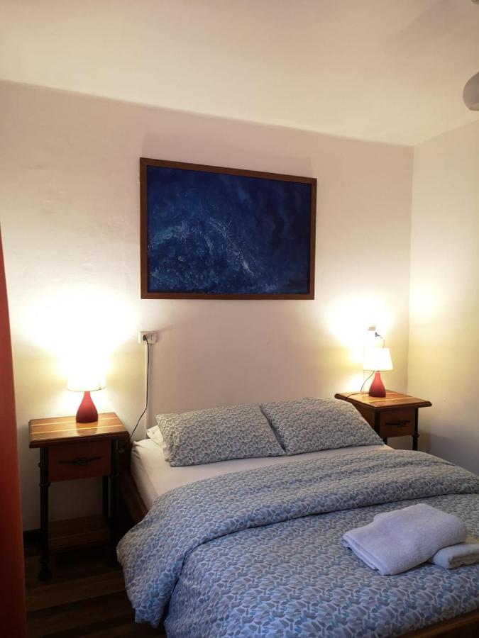 Hostal Vitalia 산티아고 외부 사진