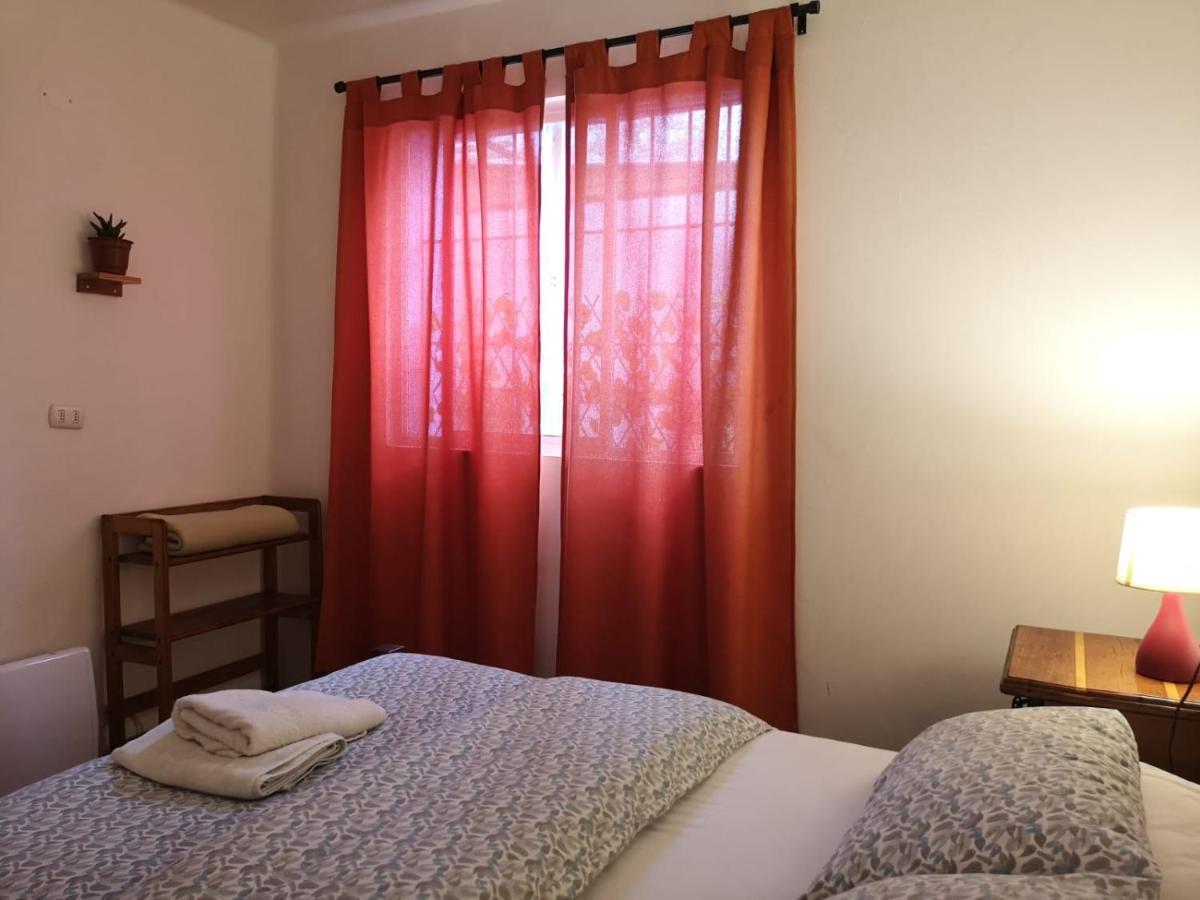 Hostal Vitalia 산티아고 외부 사진